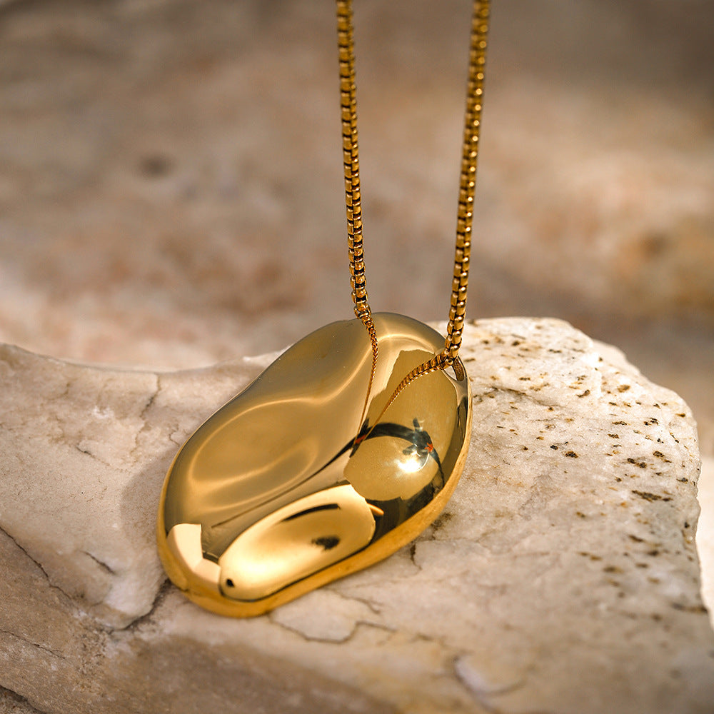 Glamour Hammered Necklace