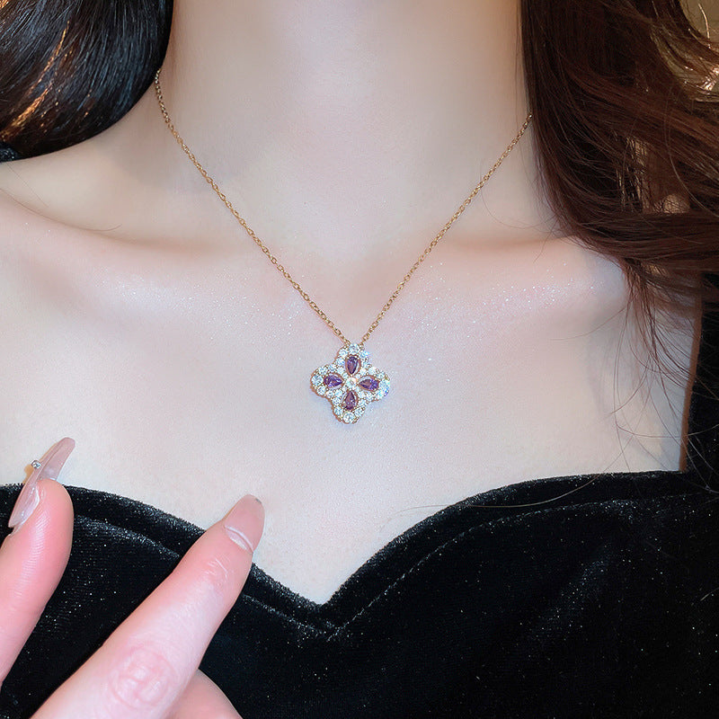 Clover Elegance