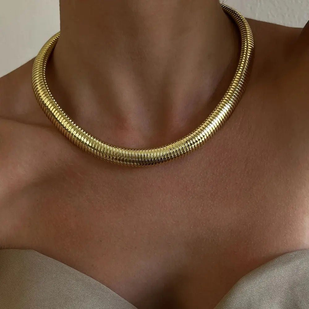 Classy Lady Statement Necklace