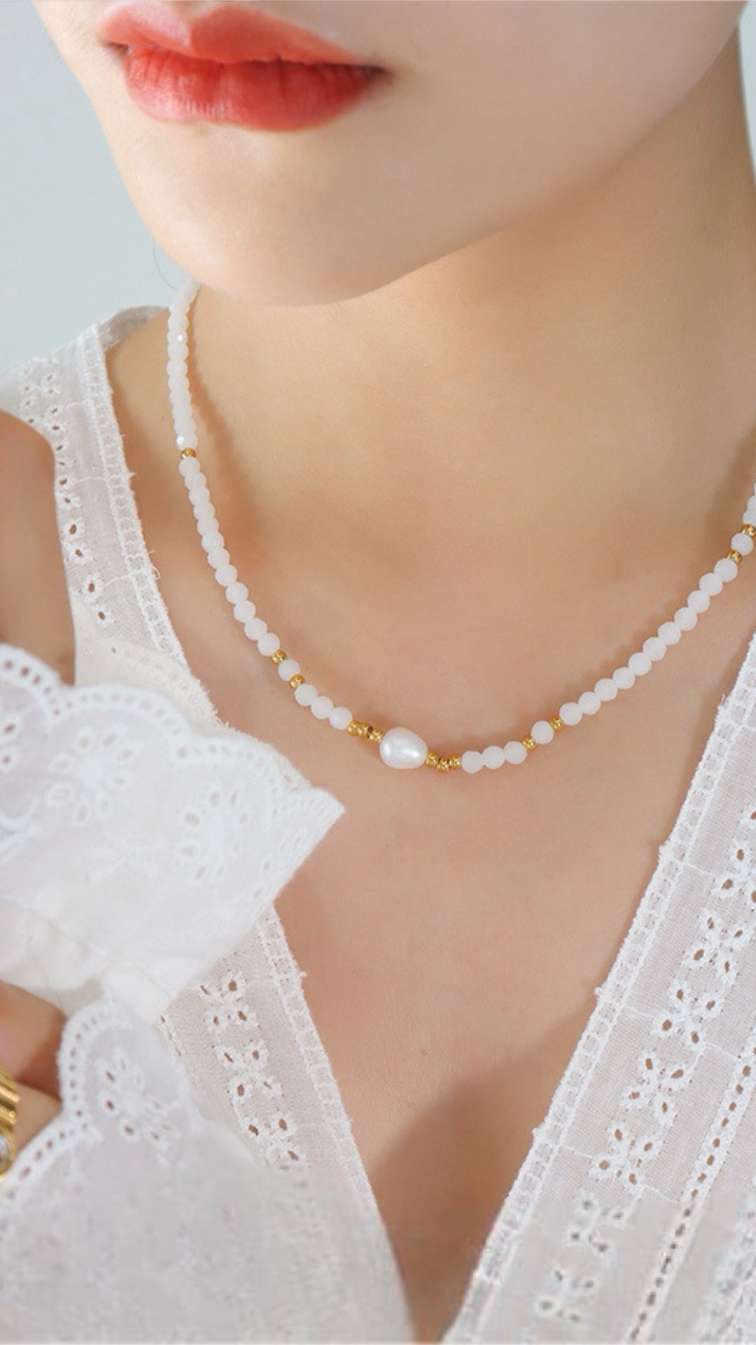 Crystals Pearl Necklace