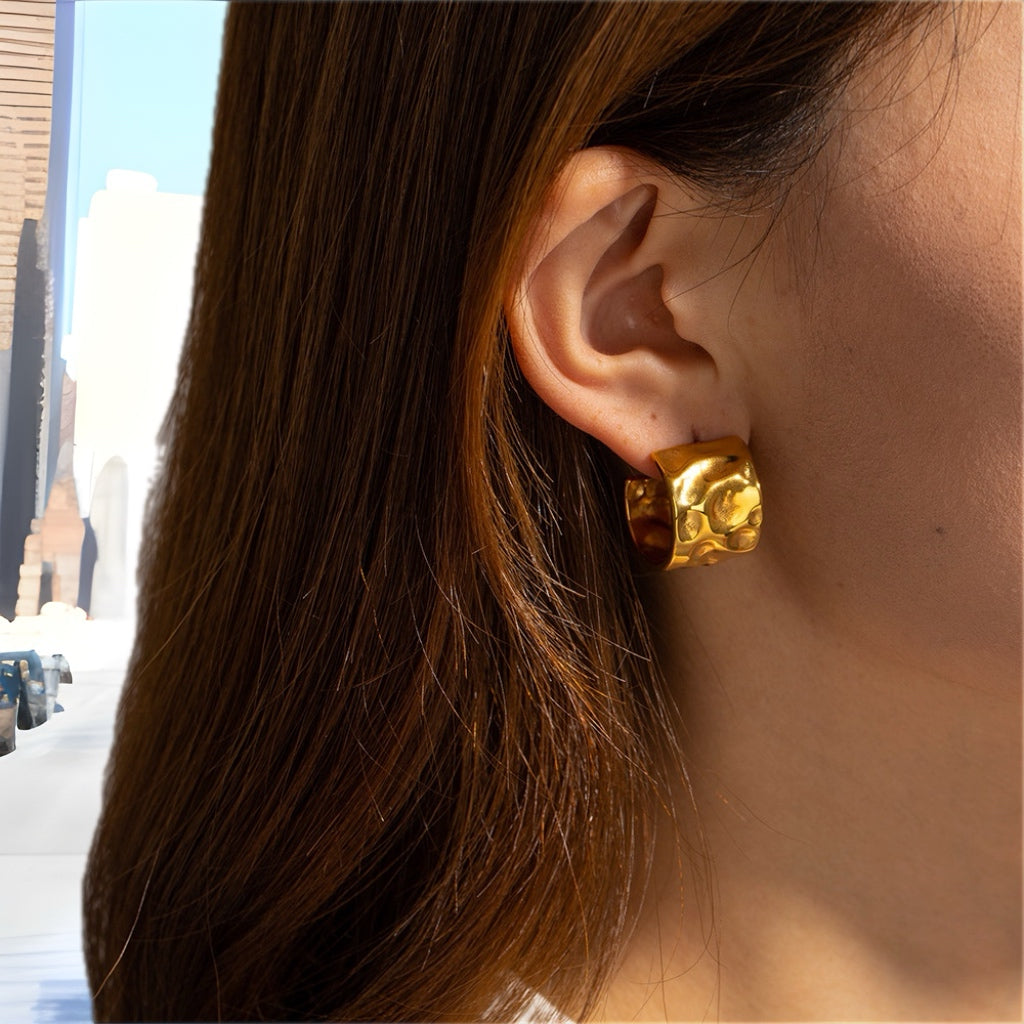 Midtown Style Earrings